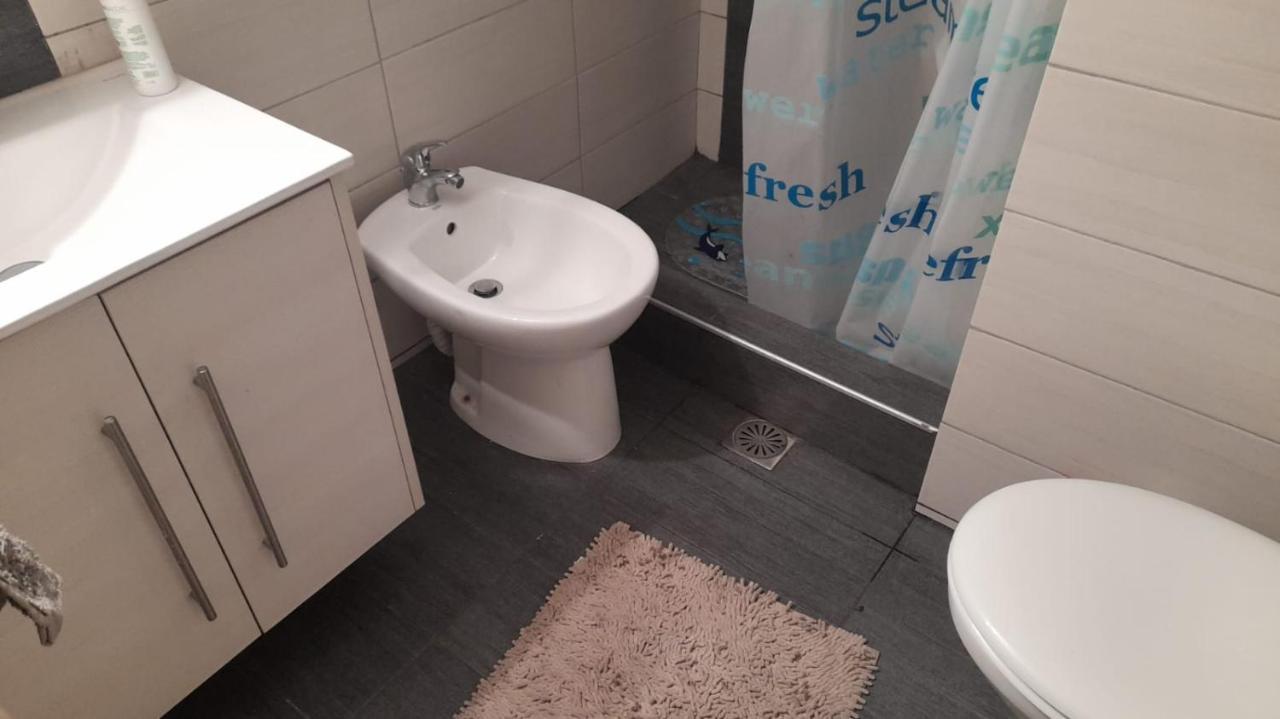 Appartment Near Center Corinth Екстер'єр фото